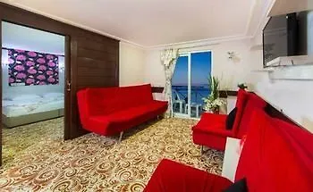 Отель Avalon 4*